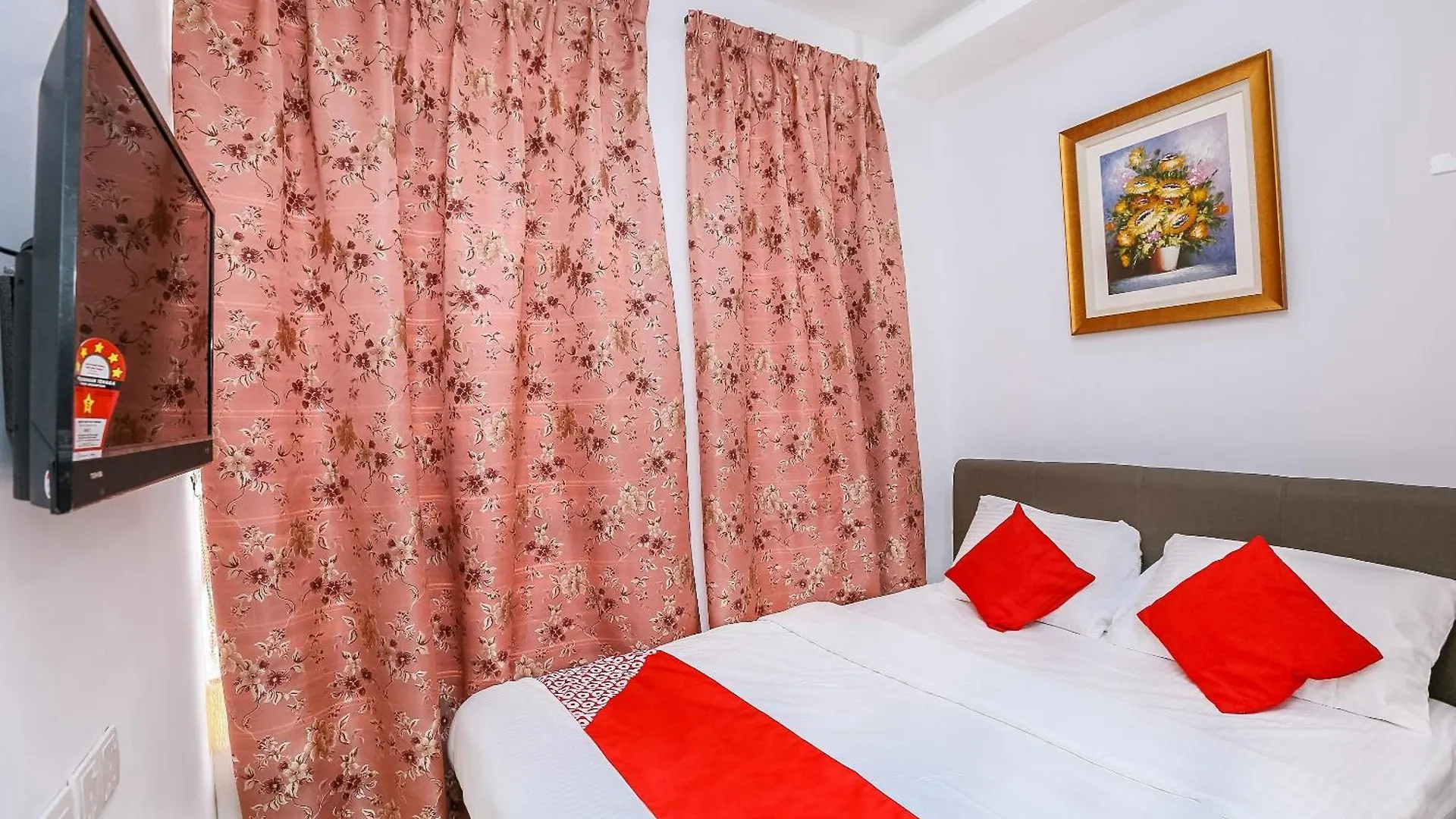 Oyo 89772 Roselyn Inn Johor Bahru Hotel