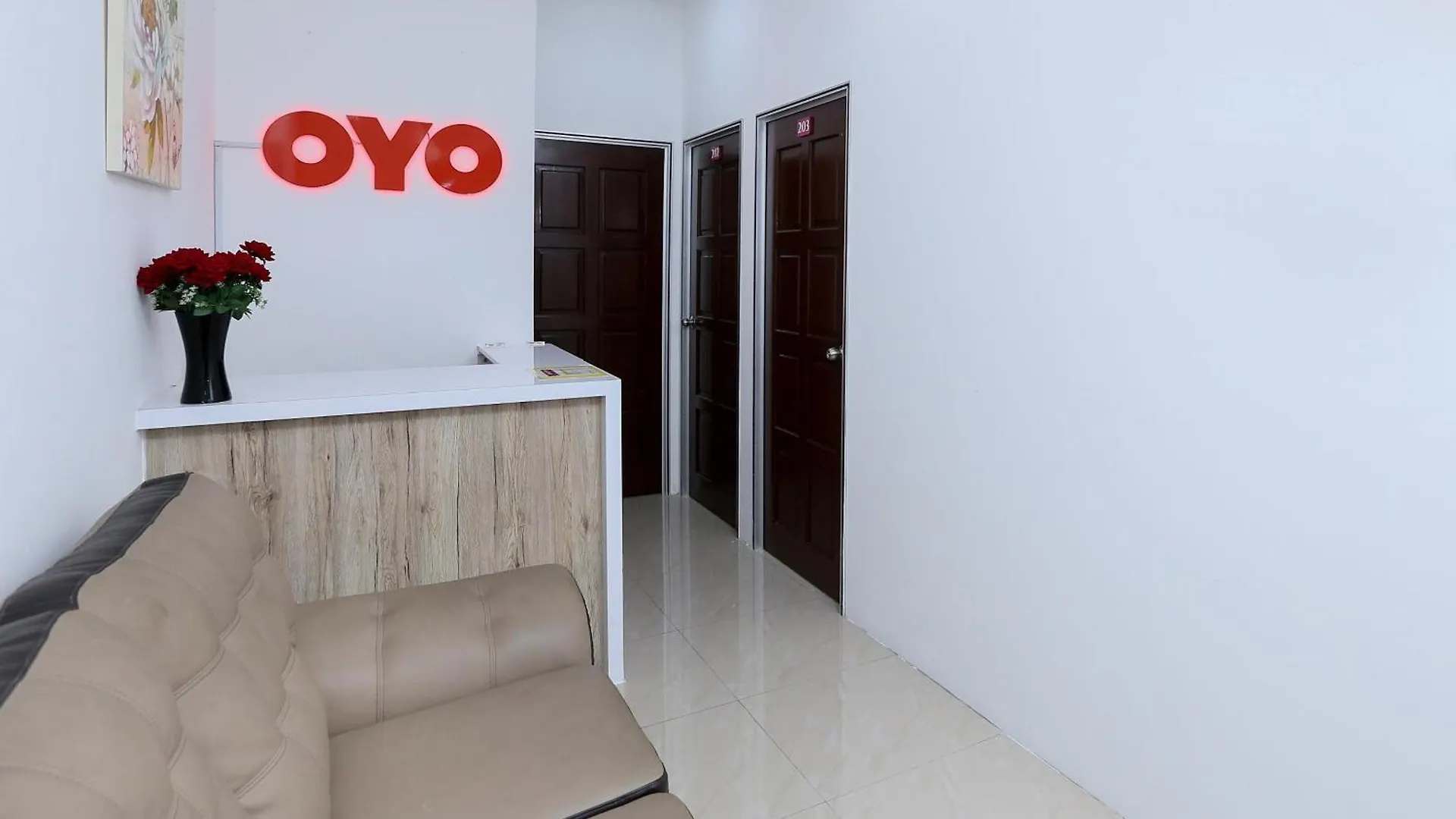 Oyo 89772 Roselyn Inn Johor Bahru