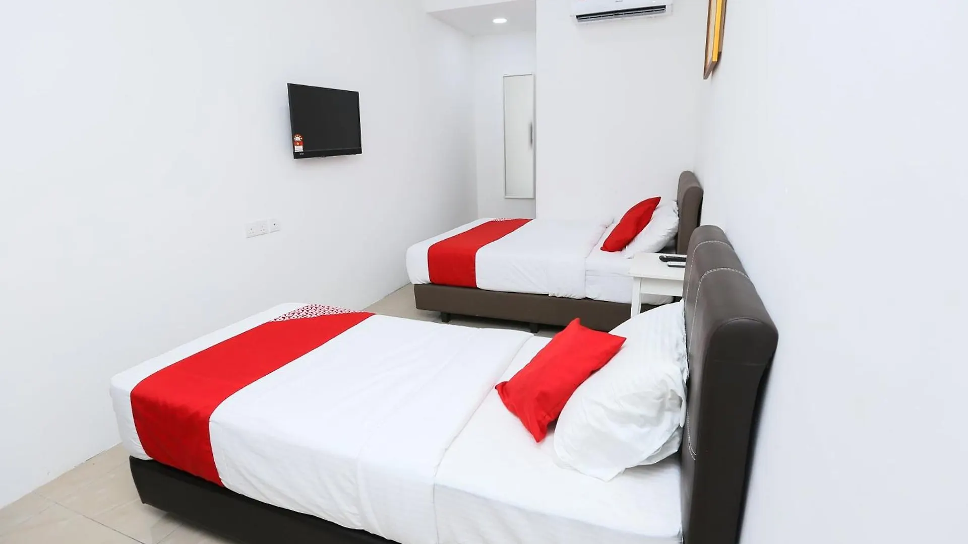 Hotel Oyo 89772 Roselyn Inn Johor Bahru